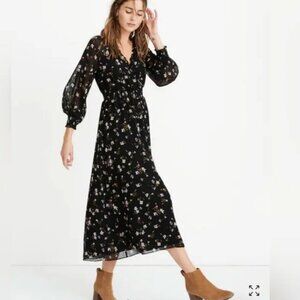 Madewell Georgette Smocked Midi Dress in Backyard Blooms- Size XS